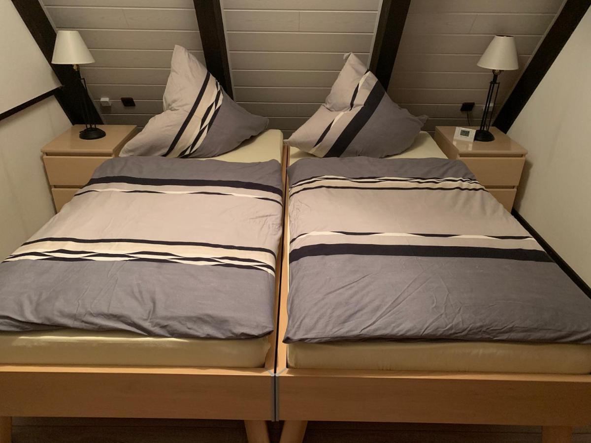 Pur - Waldurlaub Im Tiny House